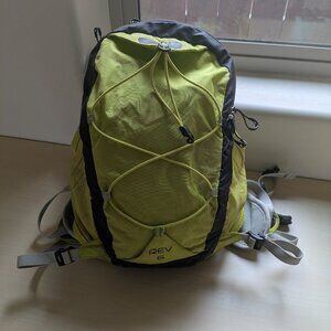 Osprey Rev 6 Hydration Pack – Flash Green  Used, Fully Functional